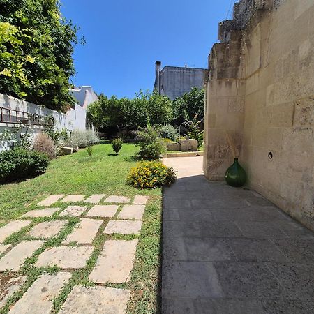 Casa Frea Dimora Storica Bed & Breakfast Martano Exterior foto