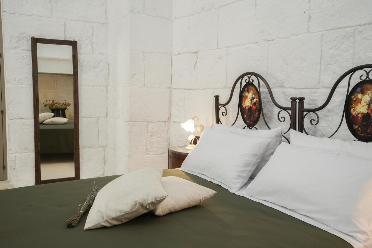 Casa Frea Dimora Storica Bed & Breakfast Martano Exterior foto
