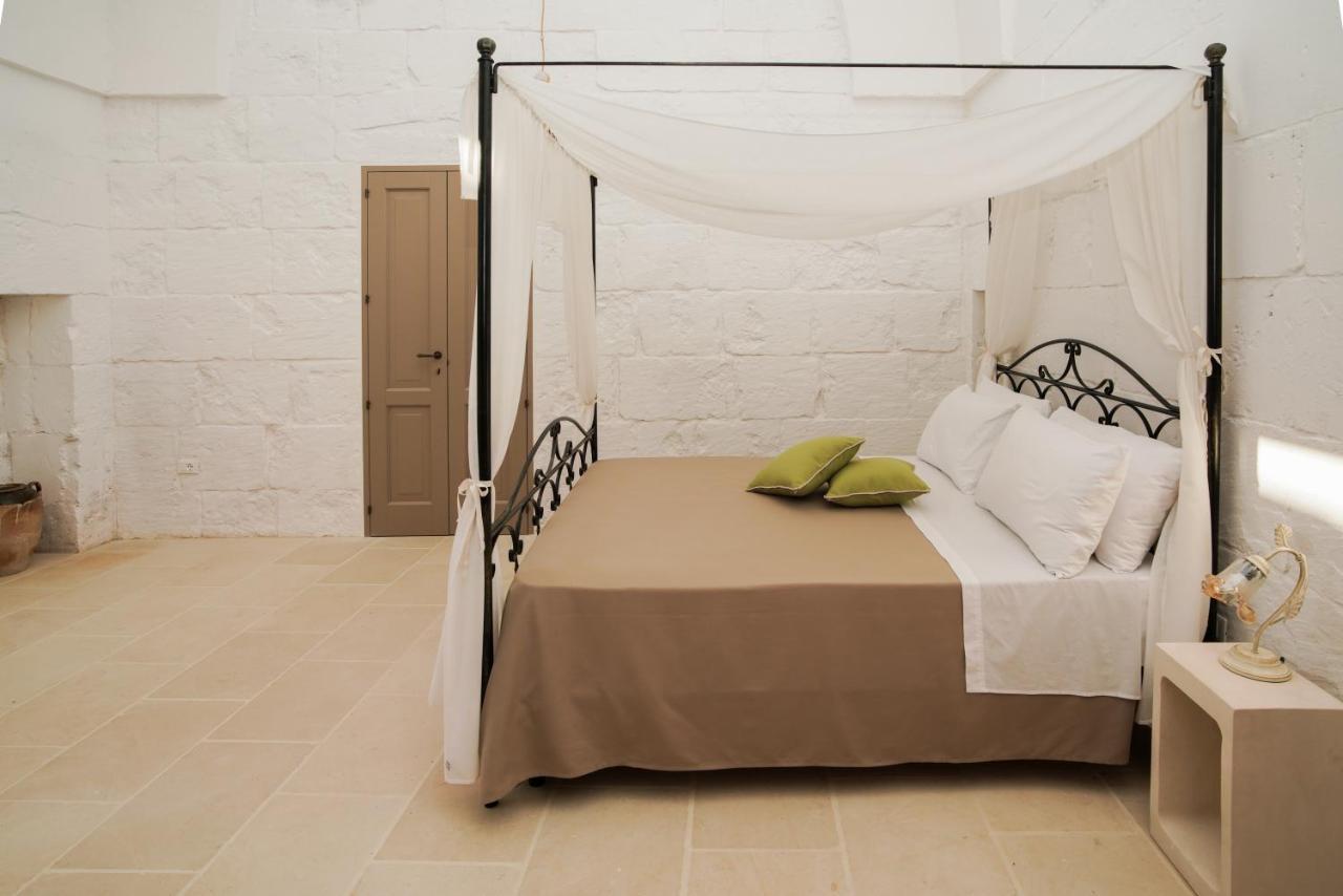 Casa Frea Dimora Storica Bed & Breakfast Martano Exterior foto